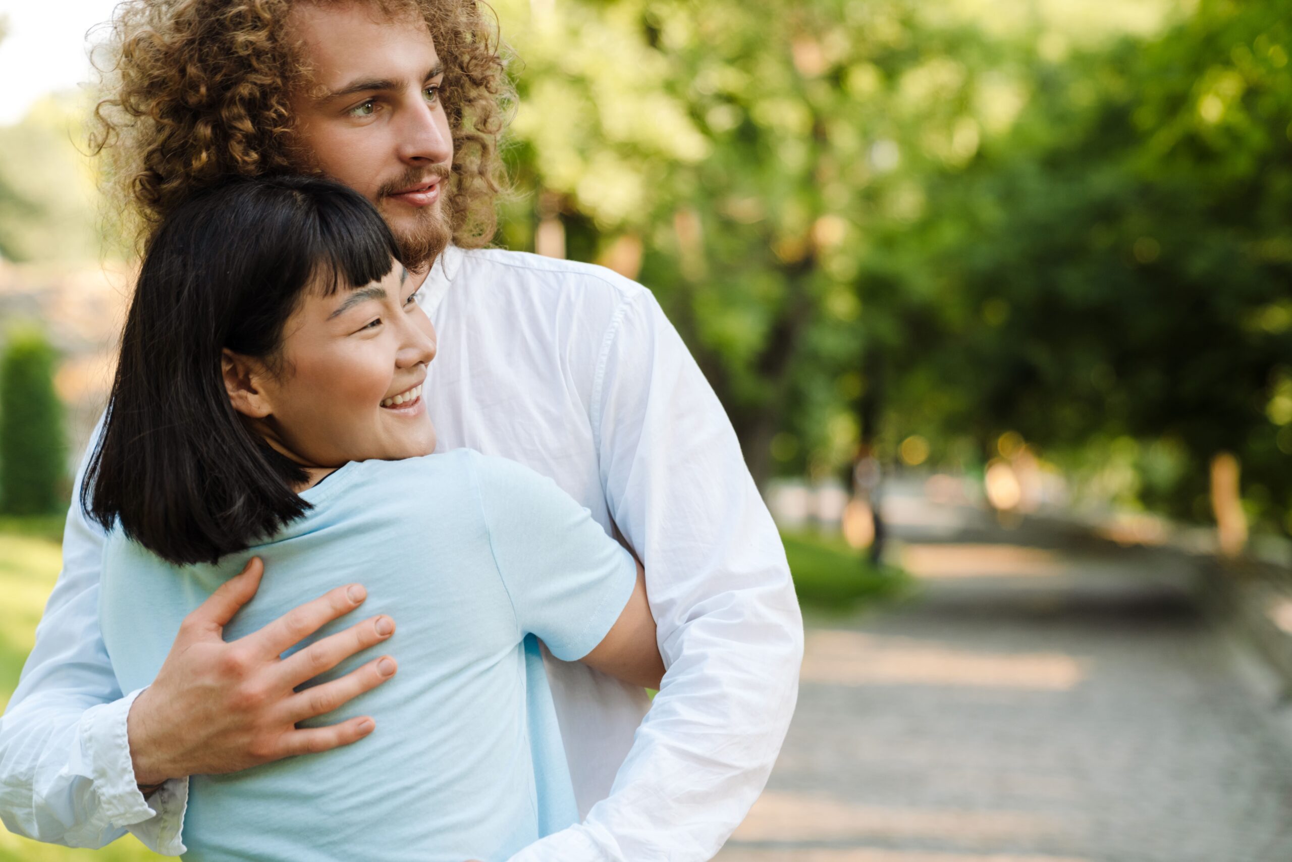 Talking to Your Ex: Sharing Your Feelings When You Still Love Them After They’ve Moved On